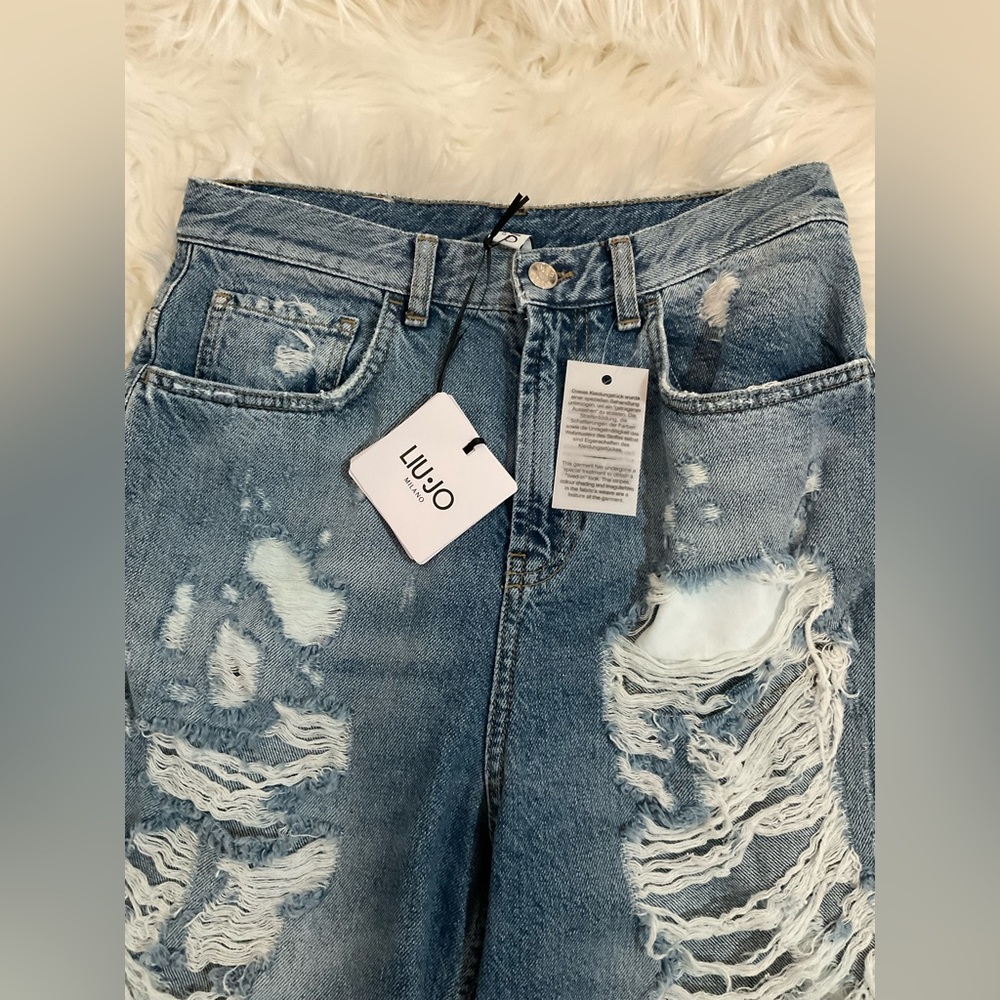 LIU.JO RIPPED JEANS - Picture 6 of 16